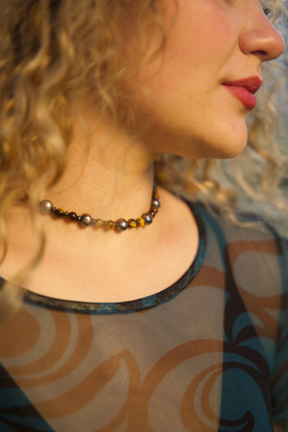 Horizon Pearl Necklace