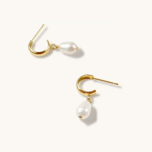 Tear Drop Pearl Earrings